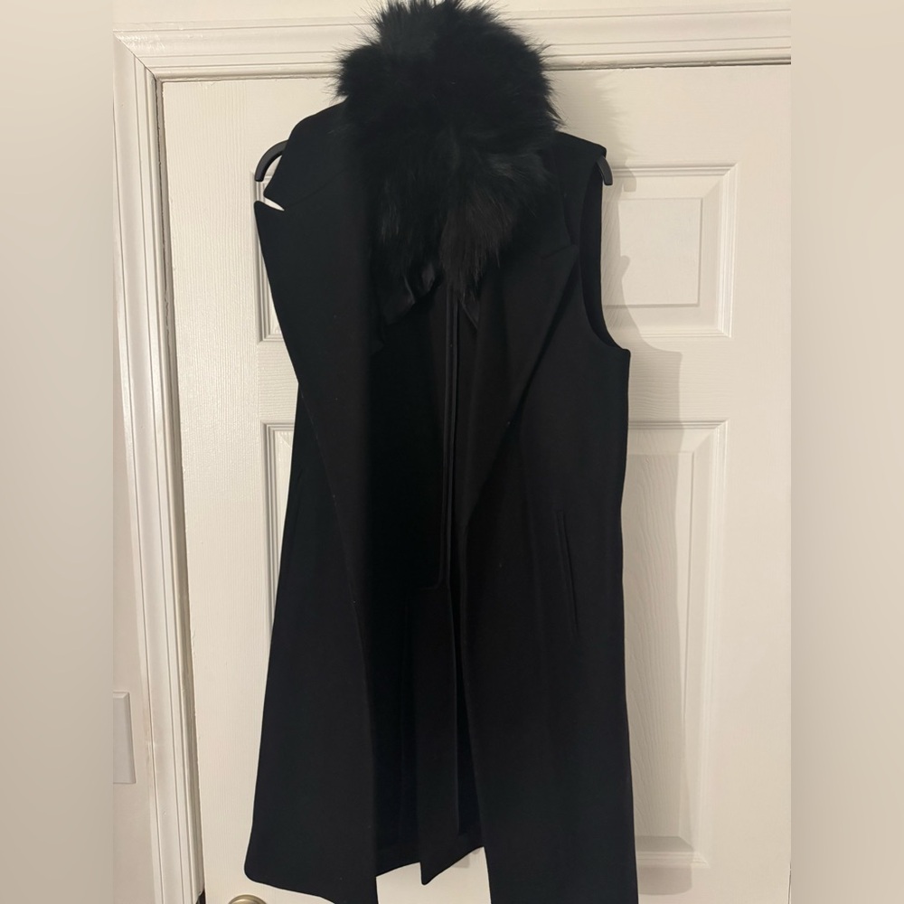Fur collar vest